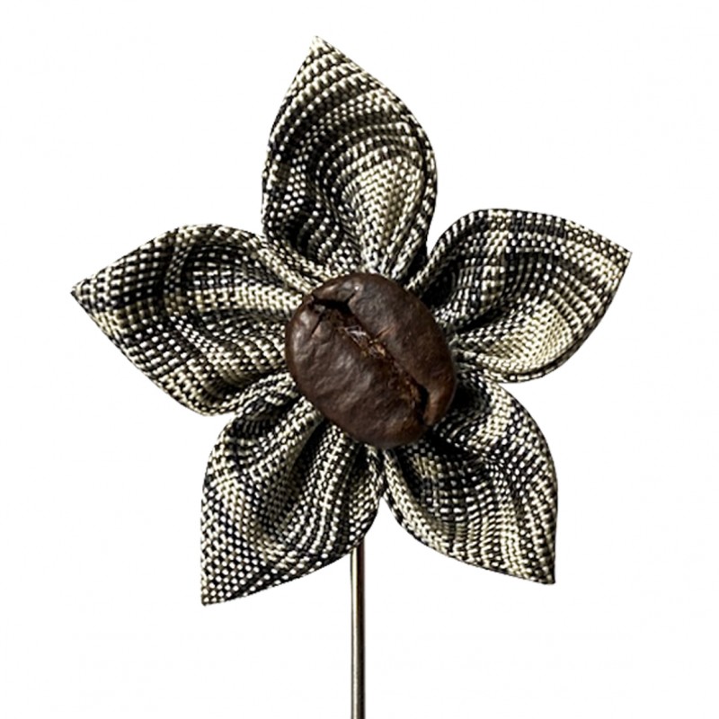 media/image/Boutonniere_Kaffeebohne_Vintage_Karo_braun_01_IMG_4960TcmaJLNSKraTG.jpg