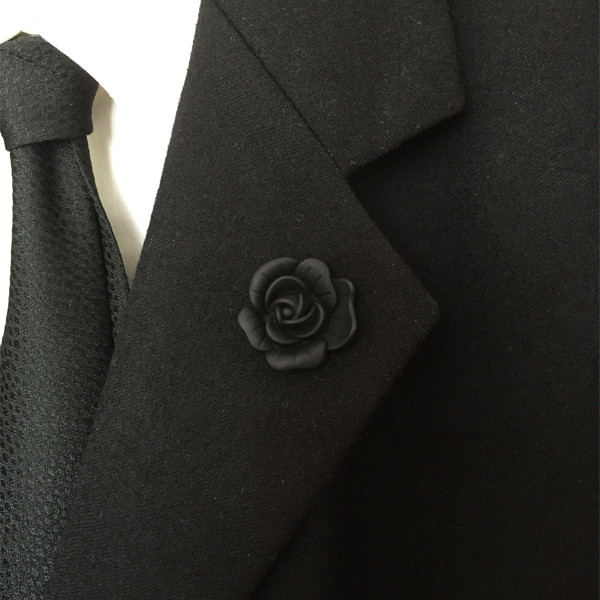 Boutonniere „schwarze Rose“ Ansteckpin