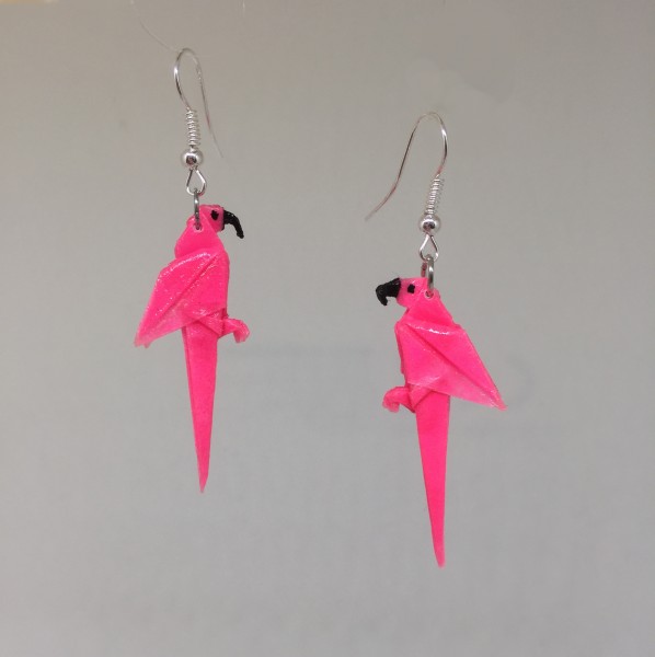 Ohrhänger "Papagei" in pink handgefertigte Origami-Faltkunst in Papageiform